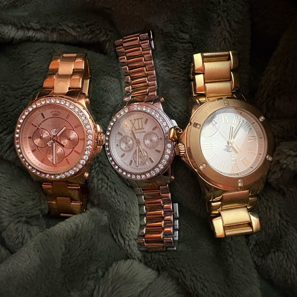 bundle of 3 juicy couture watches